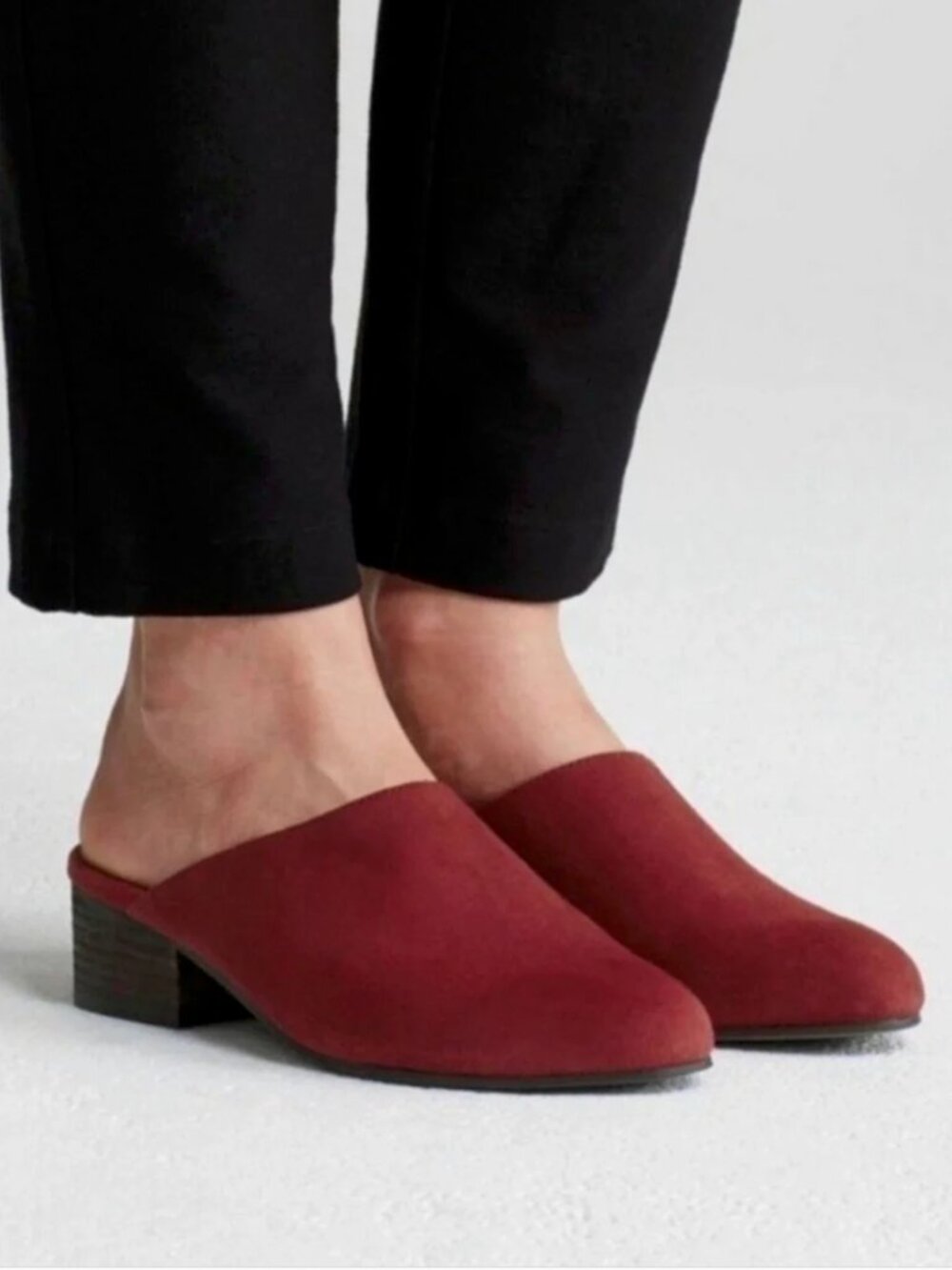 Eileen Fisher Leather Dark Red Small Heel Mules Shoes size 8.5